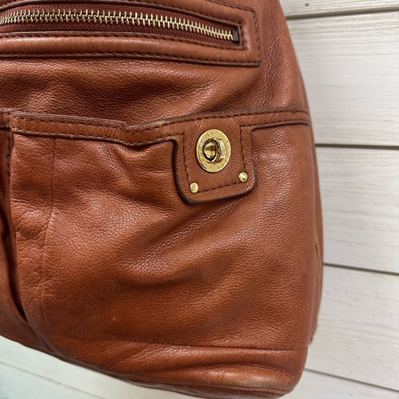 Marc by Marc Jacobs Classic Q Hillier Hobo Bag in Cognac Brown Leather - Picture 3 of 9